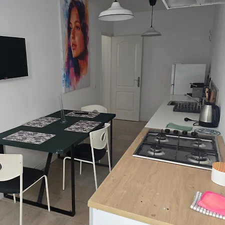 Apartman In *